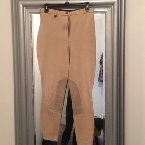 On course horseback riding pants